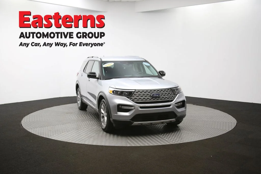 Used 2024 Silver Ford Limited image 51