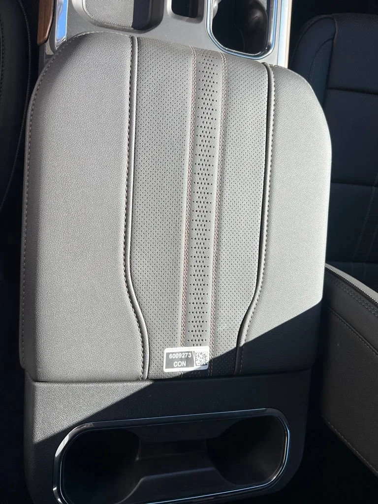 2026 Chevrolet Silverado 1500 High Country - Photo 18