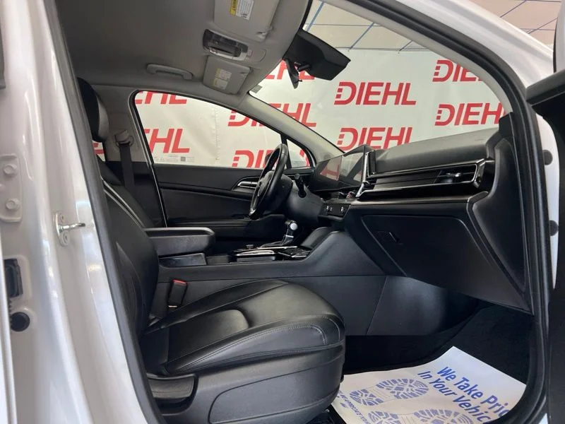 Used 2024 White Kia EX image 12