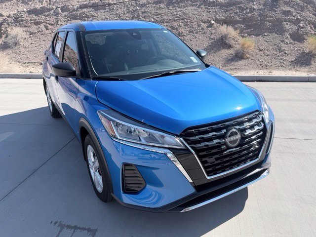 Certified Used 2025 Blue Nissan S image 3