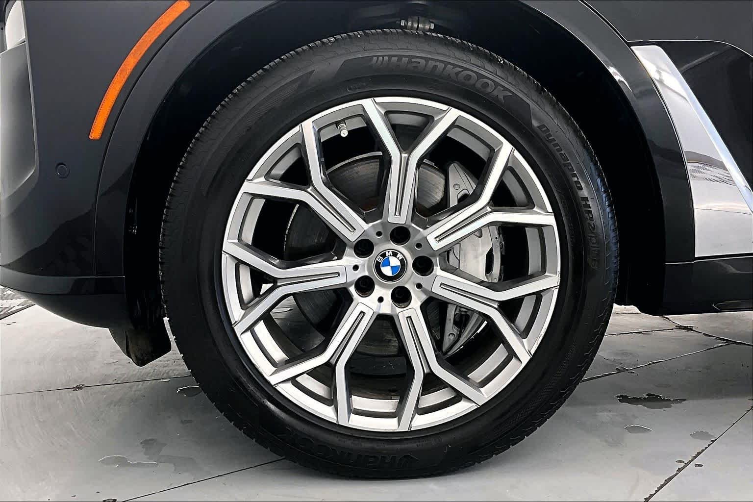 2023 BMW X7 40i - Photo 8