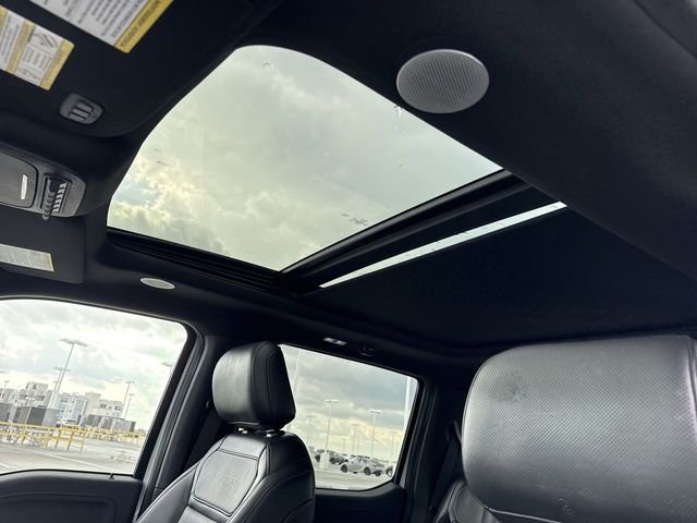 Used 2022 White Ford Raptor image 22