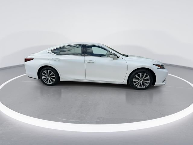 2021 Lexus ES 350 - Photo 9