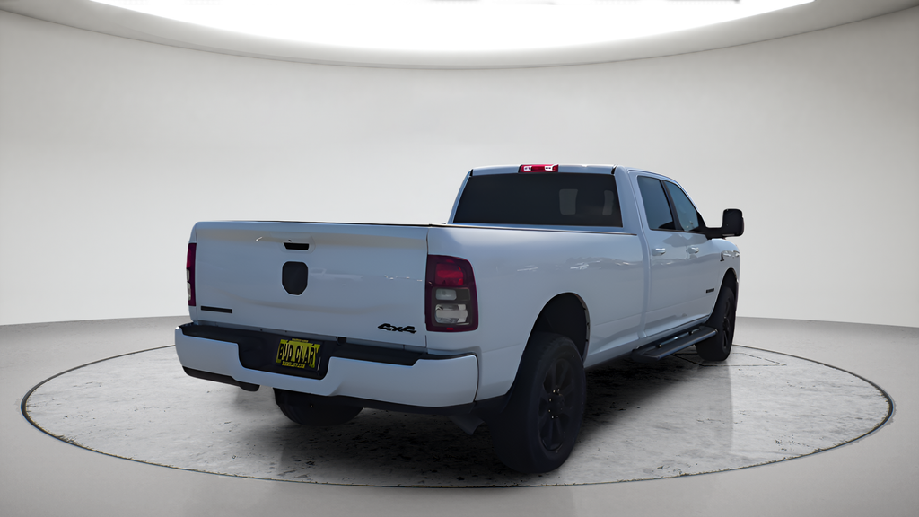 Used 2023 White Ram Big Horn image 6