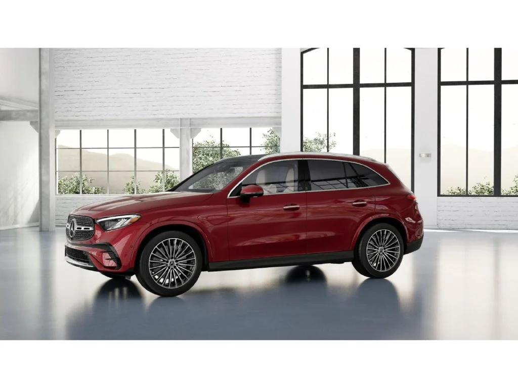 New 2027 Red Mercedes-Benz GLC 300 image 37