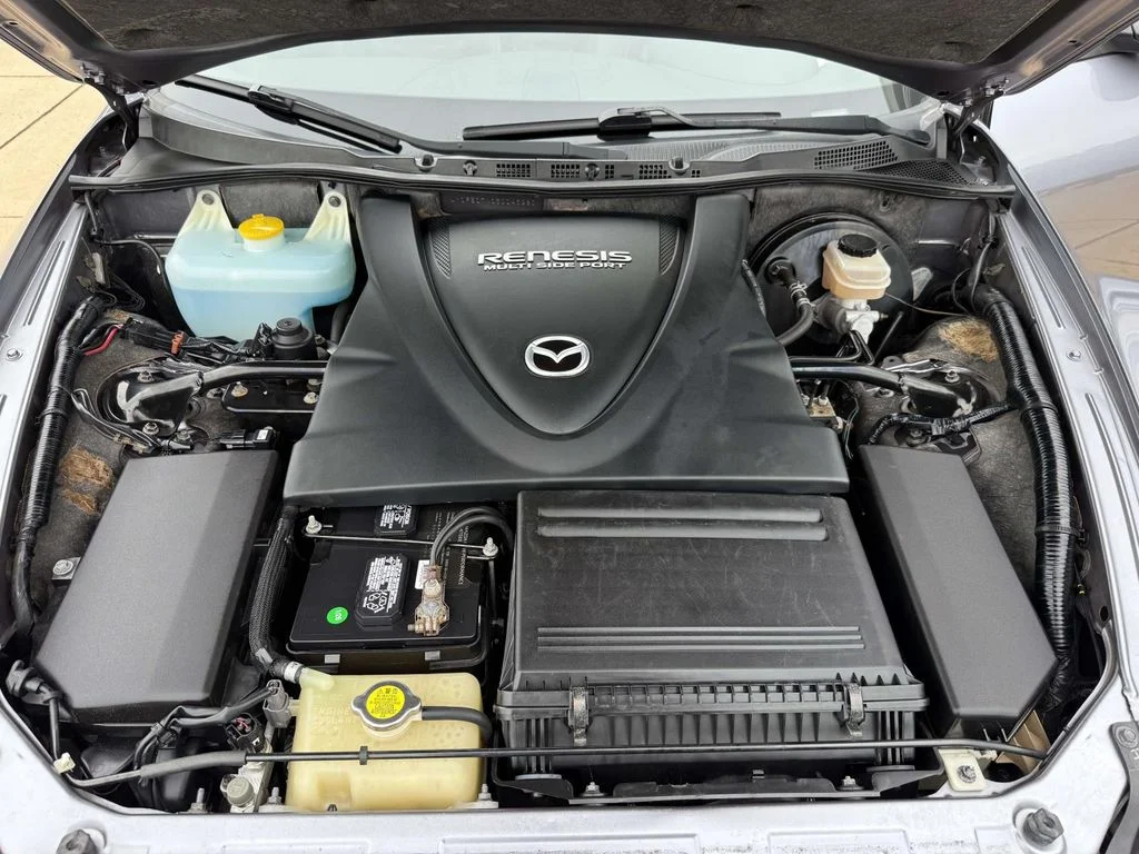 Used 2005 Gray Mazda Sport image 13