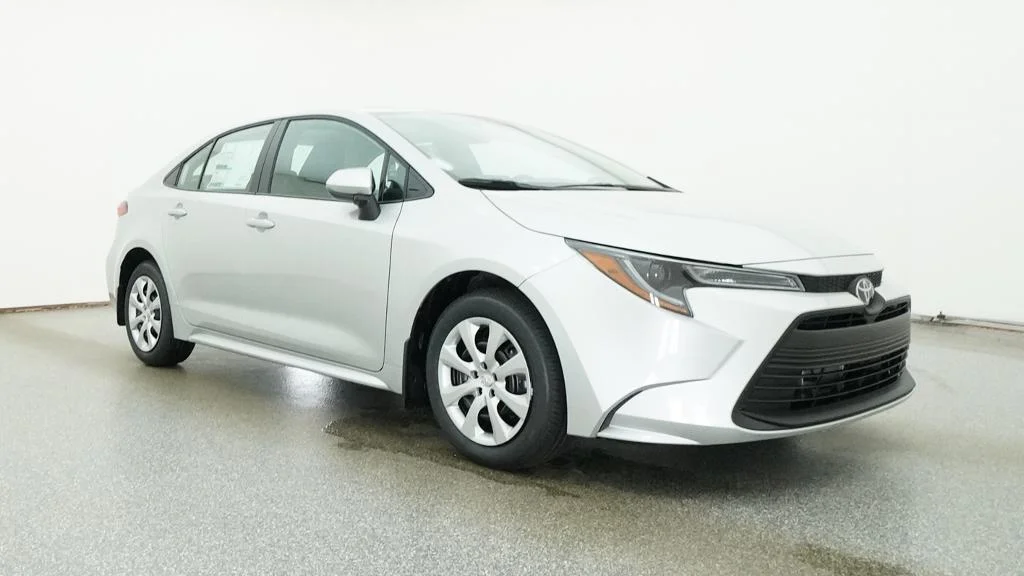 New 2026 Classic Silver Metallic Toyota LE image 22