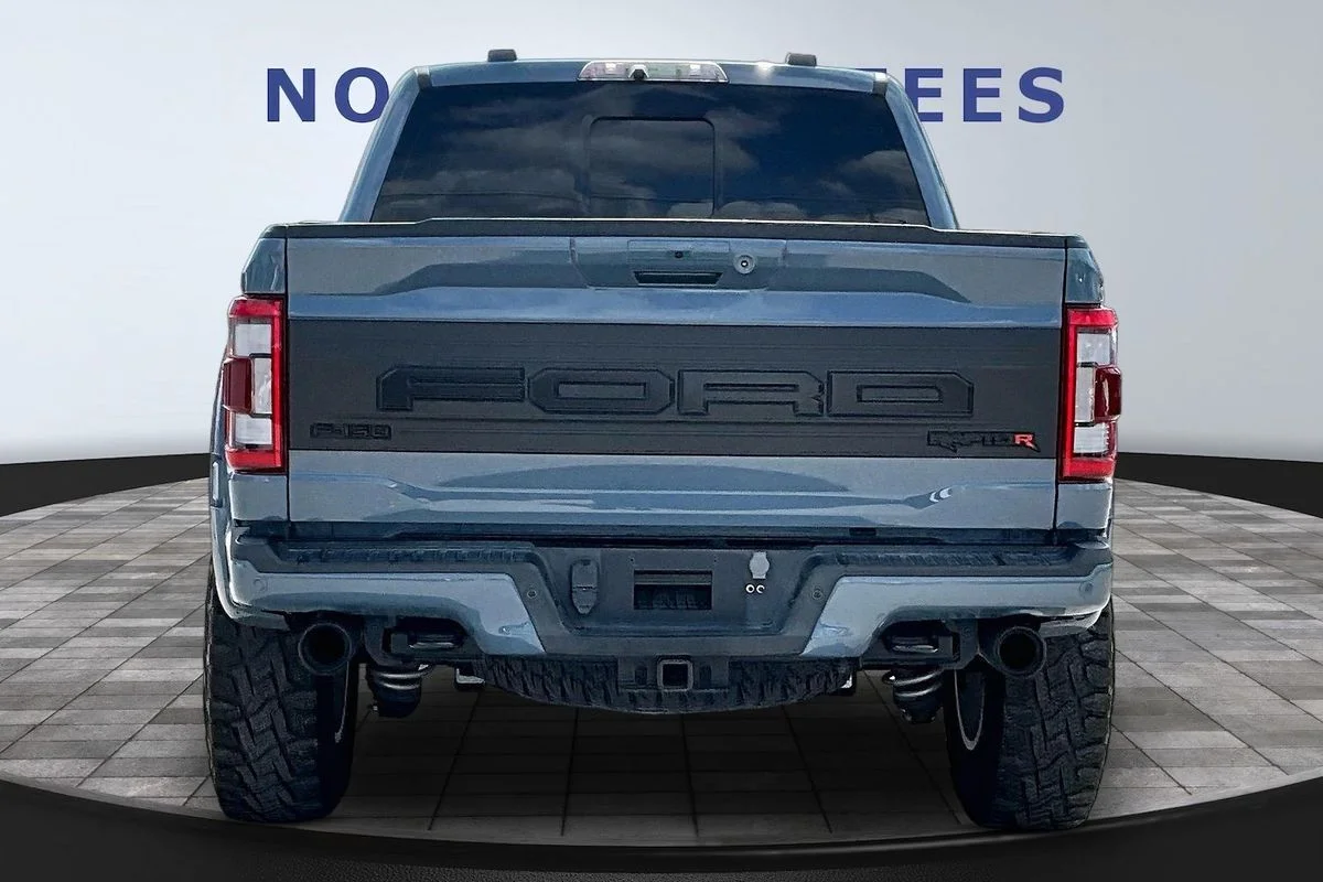 Used 2023  Ford Raptor image 5