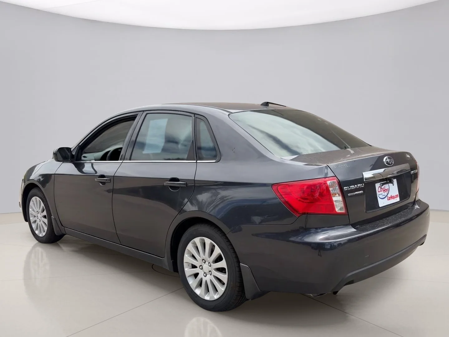 Used 2010 Gray Subaru 2.5I image 3