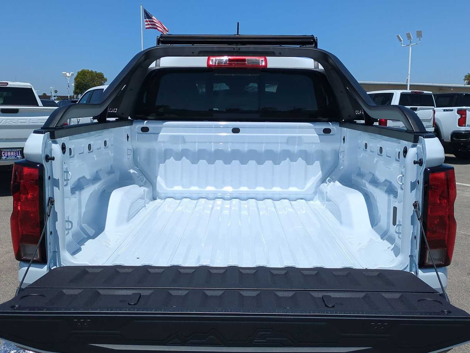 New 2026 Summit White Chevrolet Trail Boss image 25