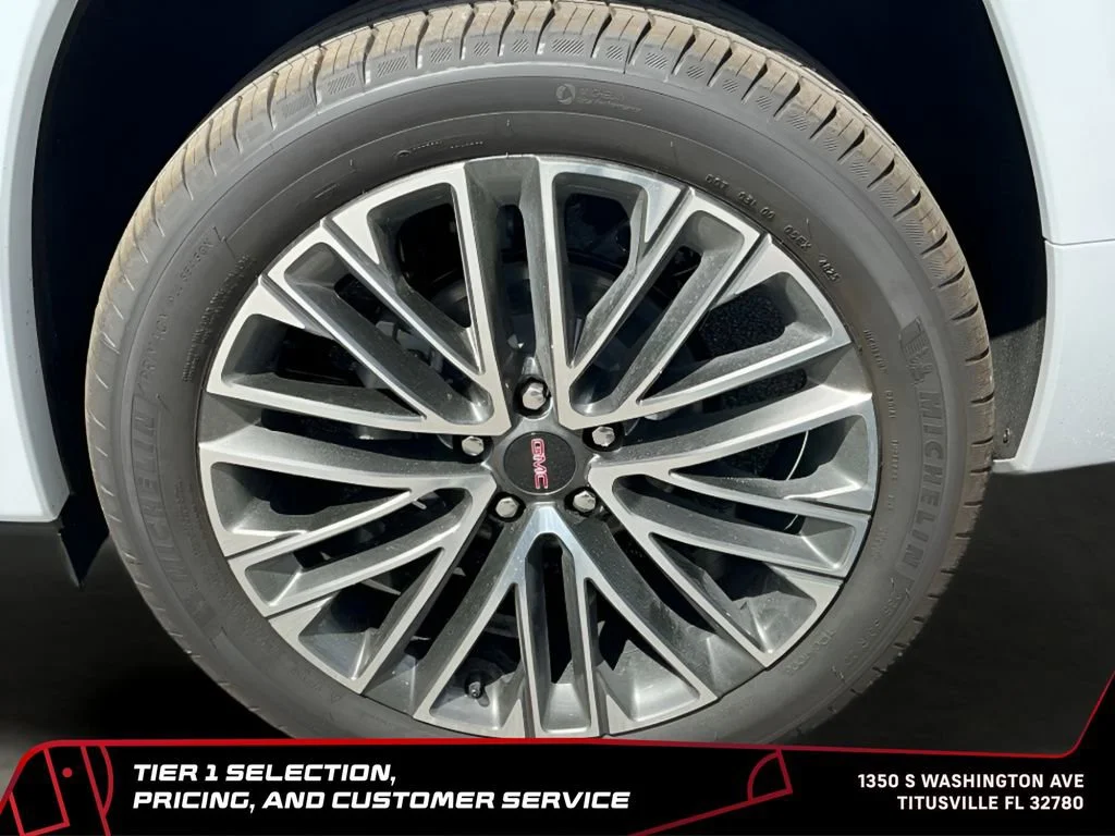 New 2026 Glacier White Tricoat GMC Denali image 40
