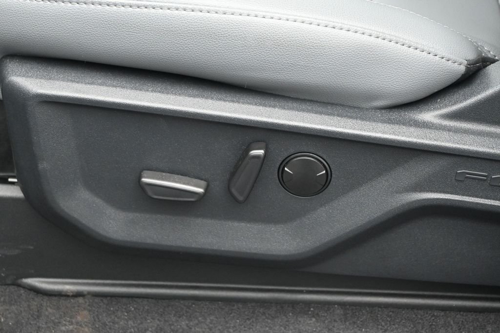 New 2025 White Ford Flash image 9