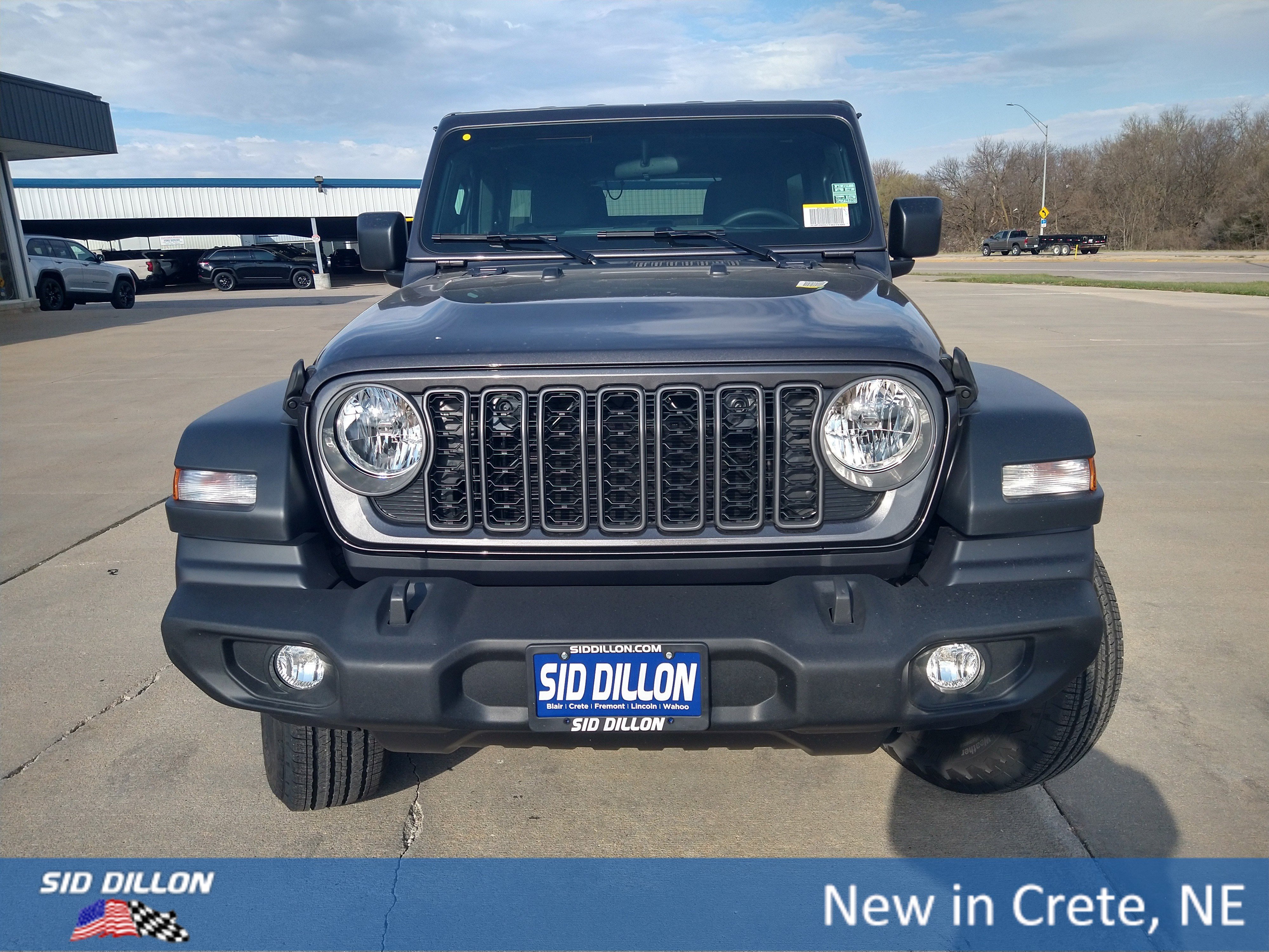 New 2026 Granite Crystal Metallic Clear-Coat Exterior Paint Jeep Sport image 13