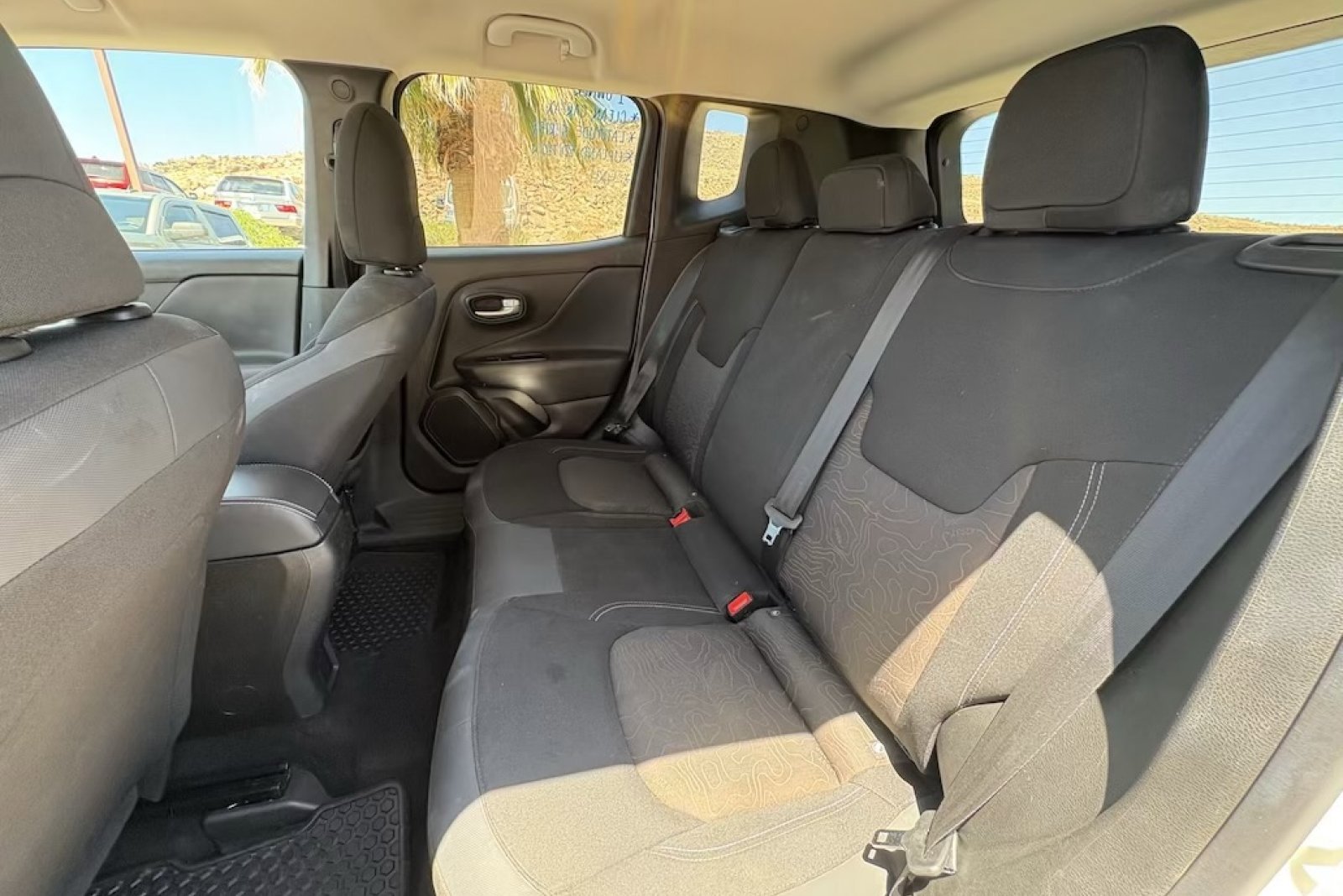 2023 Jeep Renegade Upland - Photo 11