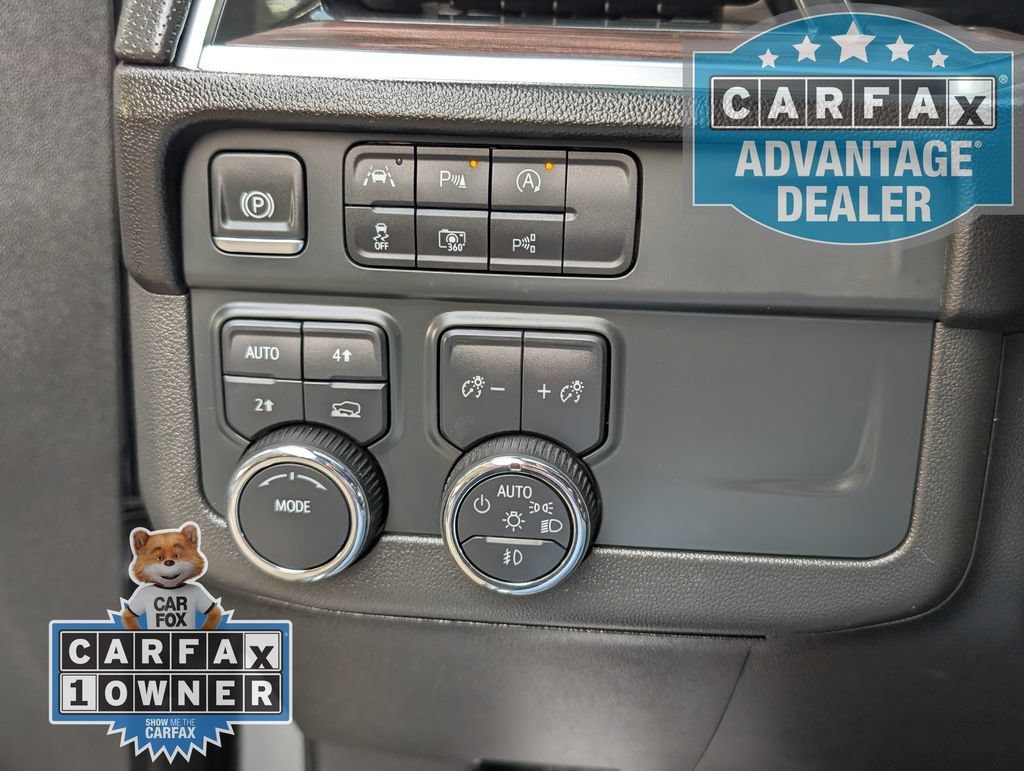 2025 Chevrolet Tahoe Premier - Photo 15