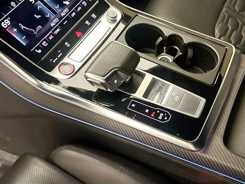 2023 Audi RS Q8 Base - Photo 16