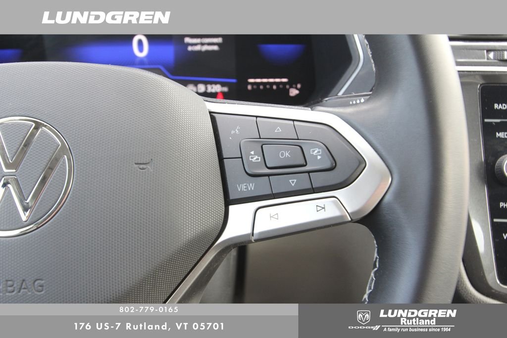 2022 Volkswagen Tiguan SE - Photo 17