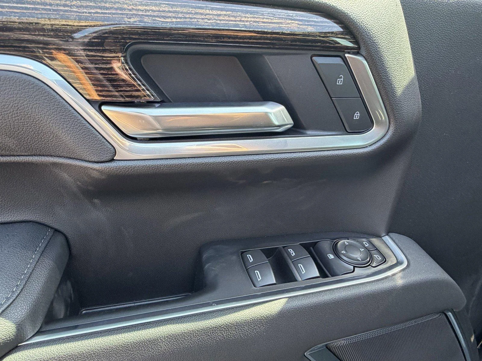 New 2026 Downpour Metallic GMC Elevation image 15