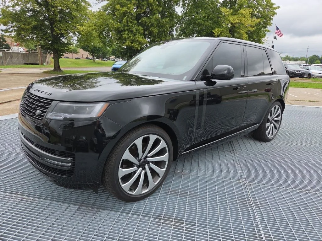 Certified Used 2026 Santorini Black Metallic Land Rover SE image 1