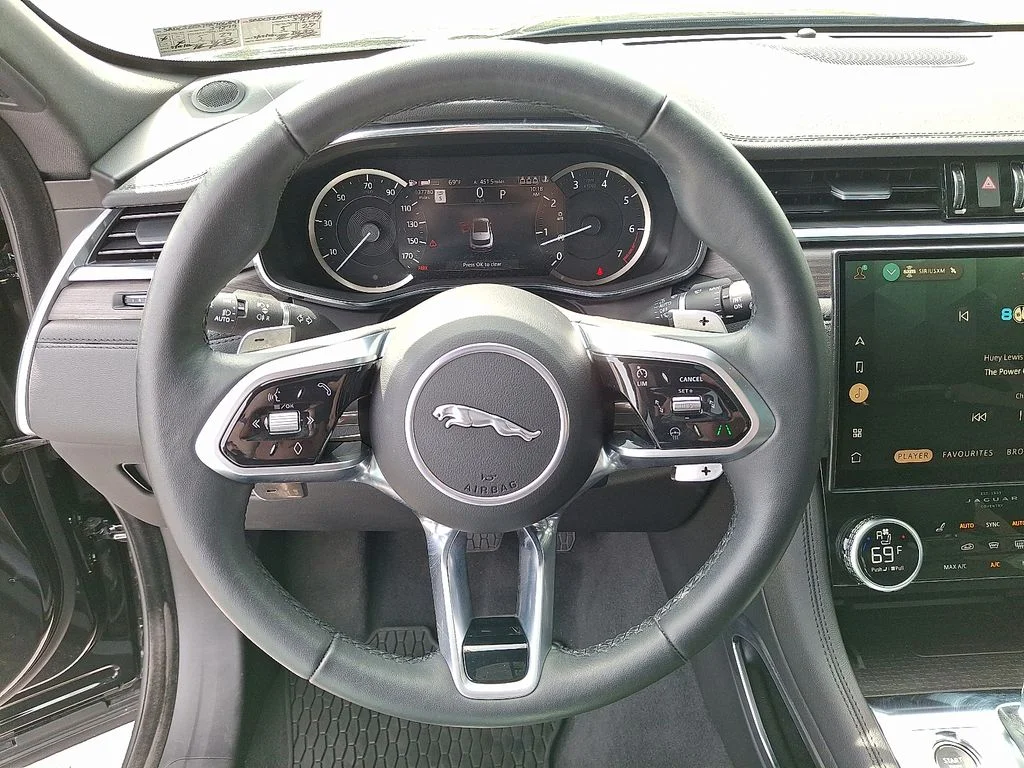 Certified Used 2023  Jaguar P250 S image 15