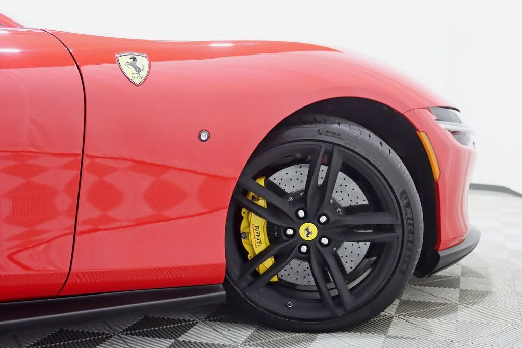 Used 2021 Red Ferrari Base image 14