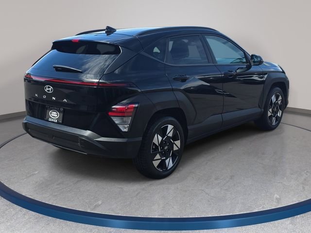 Used 2024 Black Hyundai SEL image 6