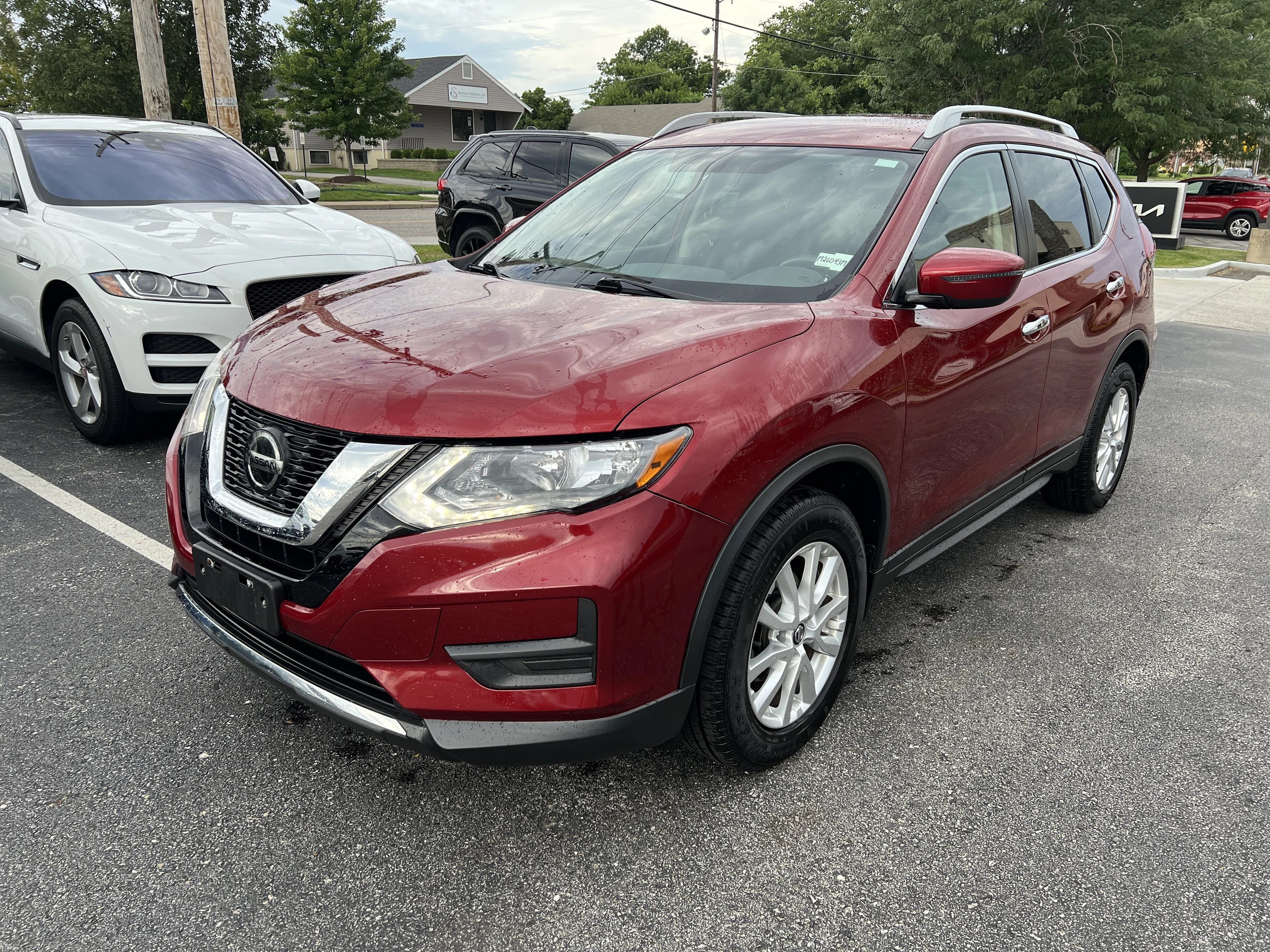Used 2018 Scarlet Ember Nissan SV image 4