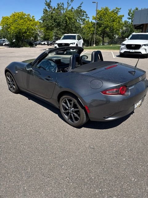 Used 2019 Gray Mazda Grand Touring image 4