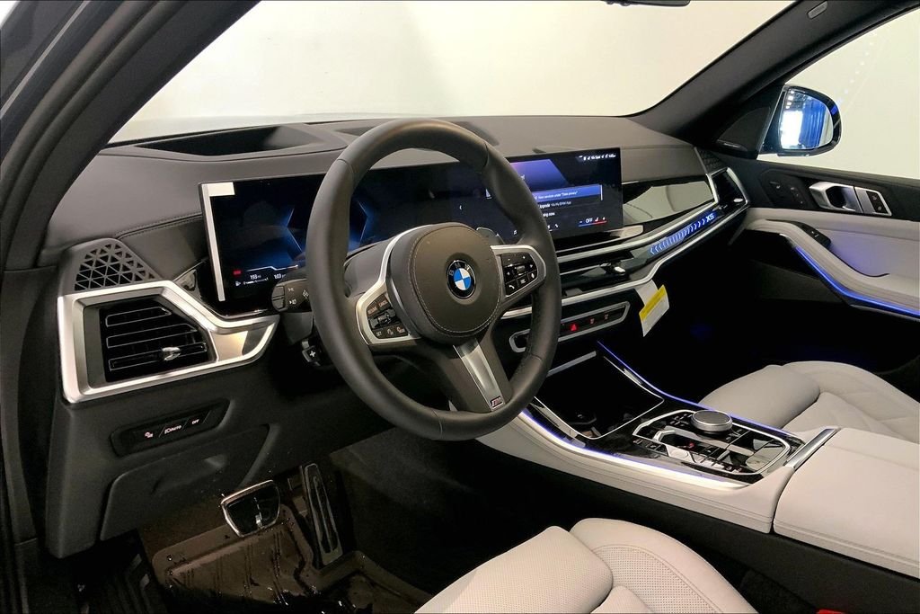 Used 2026 Dravit Grey Metallic BMW  image 4