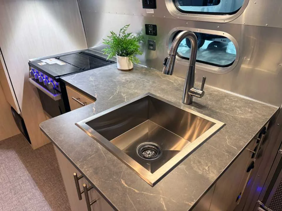 New 2026 SILVER AIRSTREAM  image 21