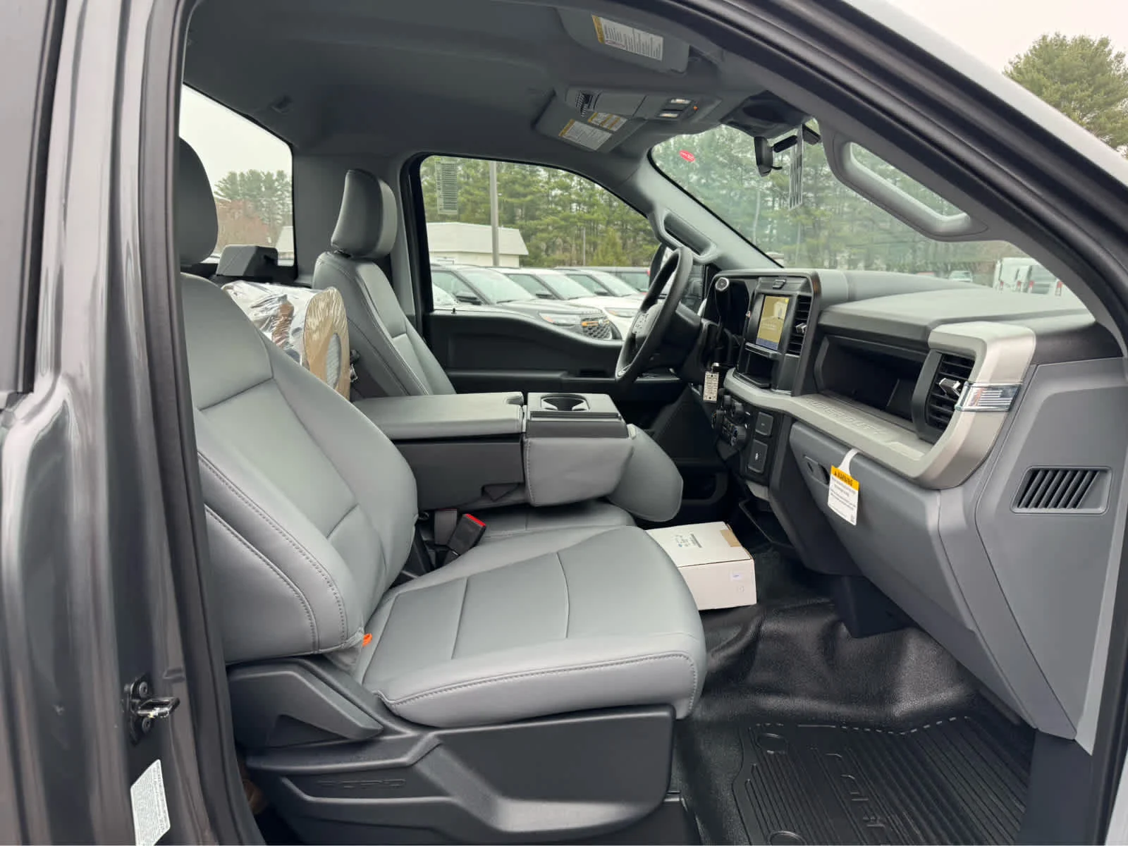 New 2026 Carbonized Gray Metallic Ford XL image 10