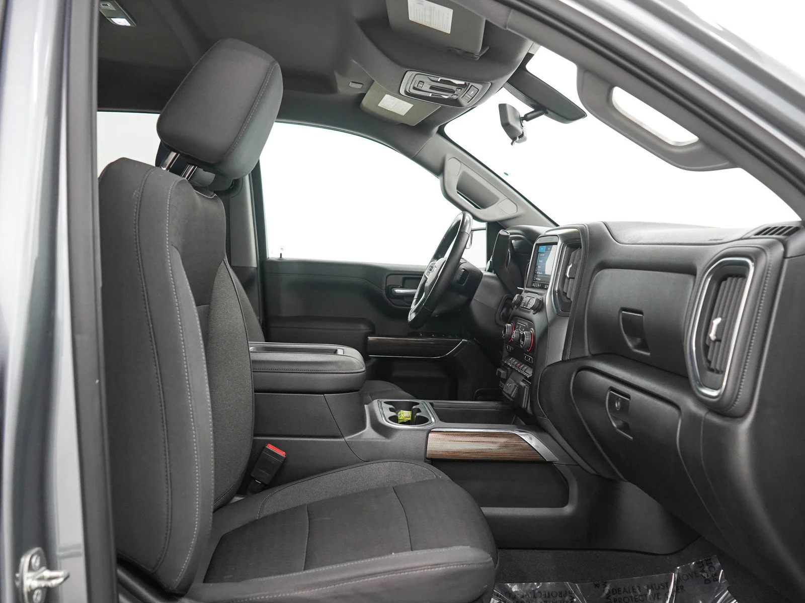 Used 2019 Satin Steel Metallic Chevrolet RST image 13