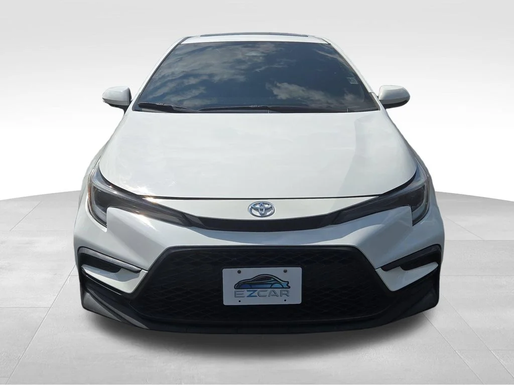 Used 2024 Ice Toyota SE image 23