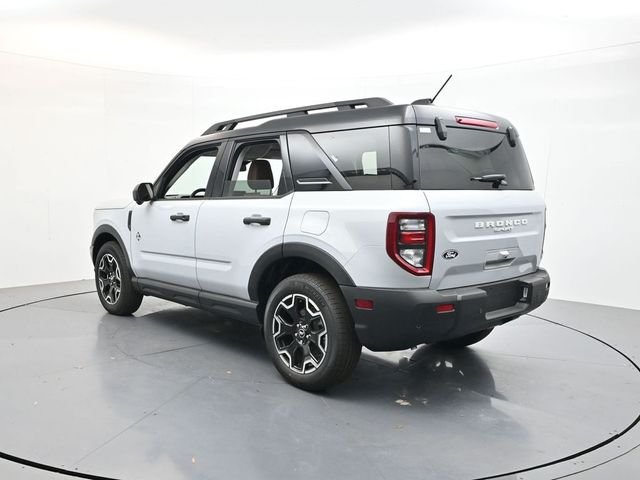 New 2026 Space White Metallic Ford Outer Banks® image 5