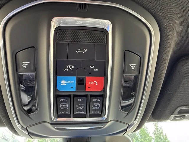 New 2027 Black Jeep Limited image 27