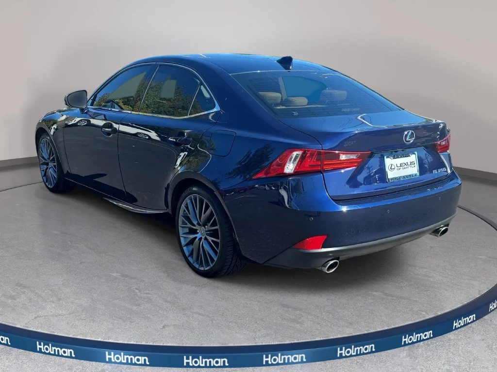 Used 2014  Lexus 250 image 8