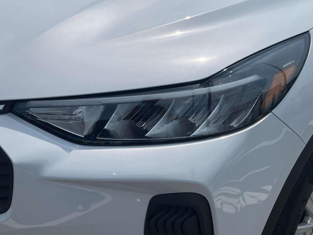 New 2026 Space Silver Metallic Ford Active image 13