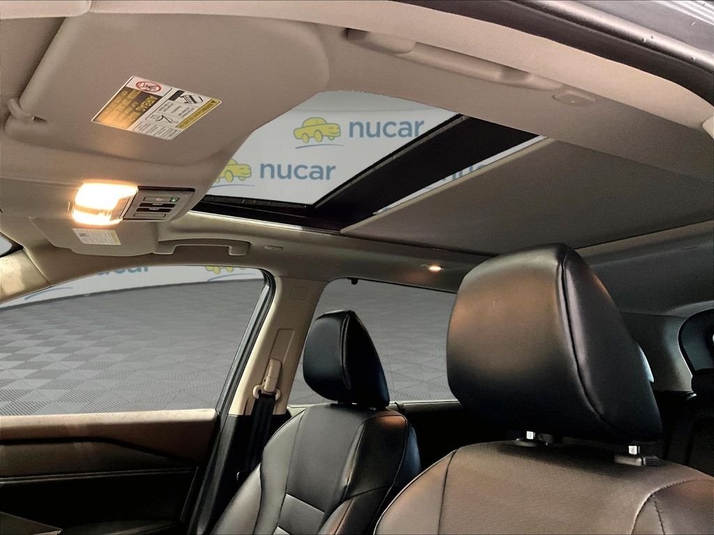 Used 2023 Gray Nissan SV image 20