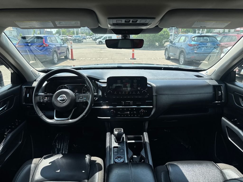 Used 2023 Gray Nissan SL image 14