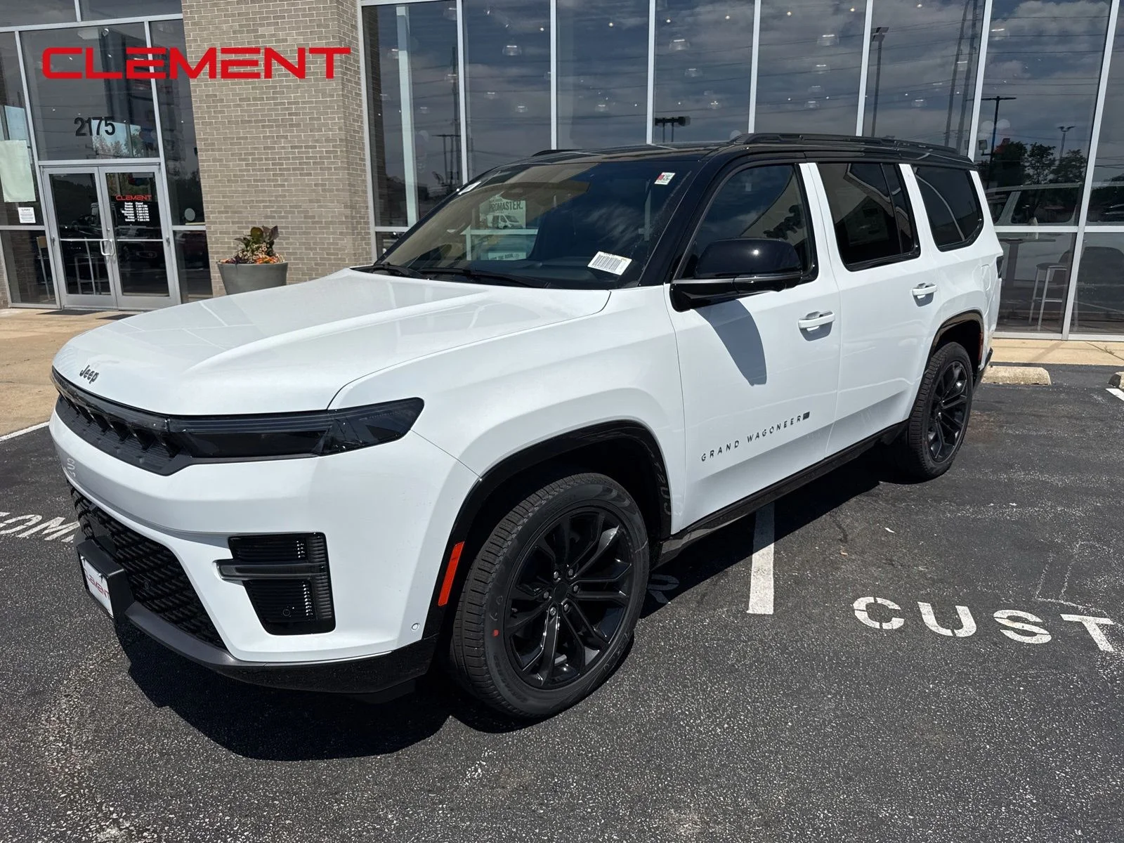 New 2026 Bright White Clearcoat Jeep Summit Reserve image 2