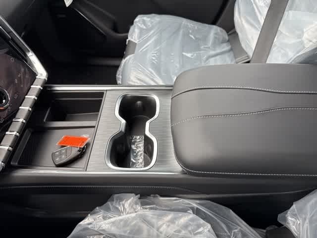 2026 GMC Acadia Elevation - Photo 24