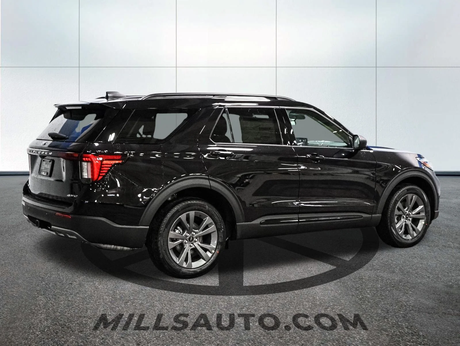 New 2026 Agate Black Metallic Ford Active image 8
