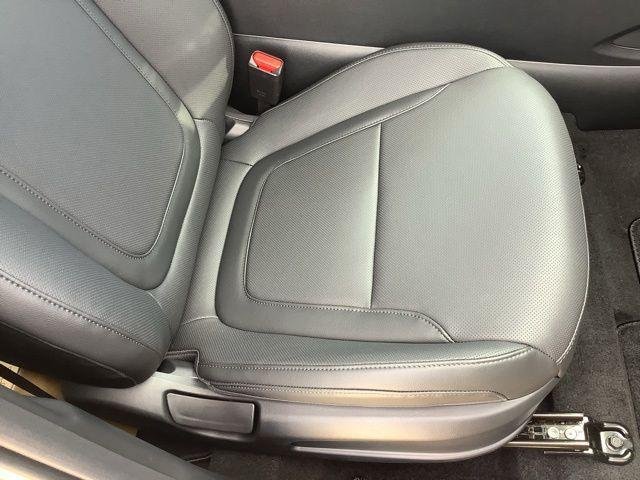New 2026 Gray Hyundai SEL image 19
