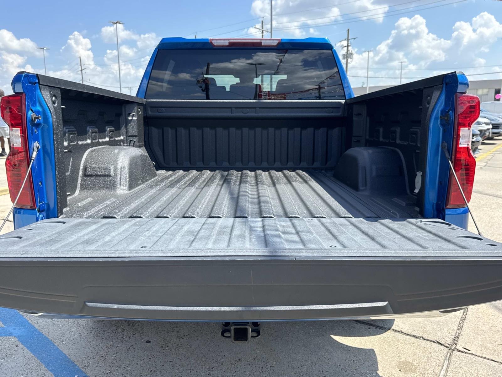 Used 2023 Glacier Blue Metallic Chevrolet LT image 8