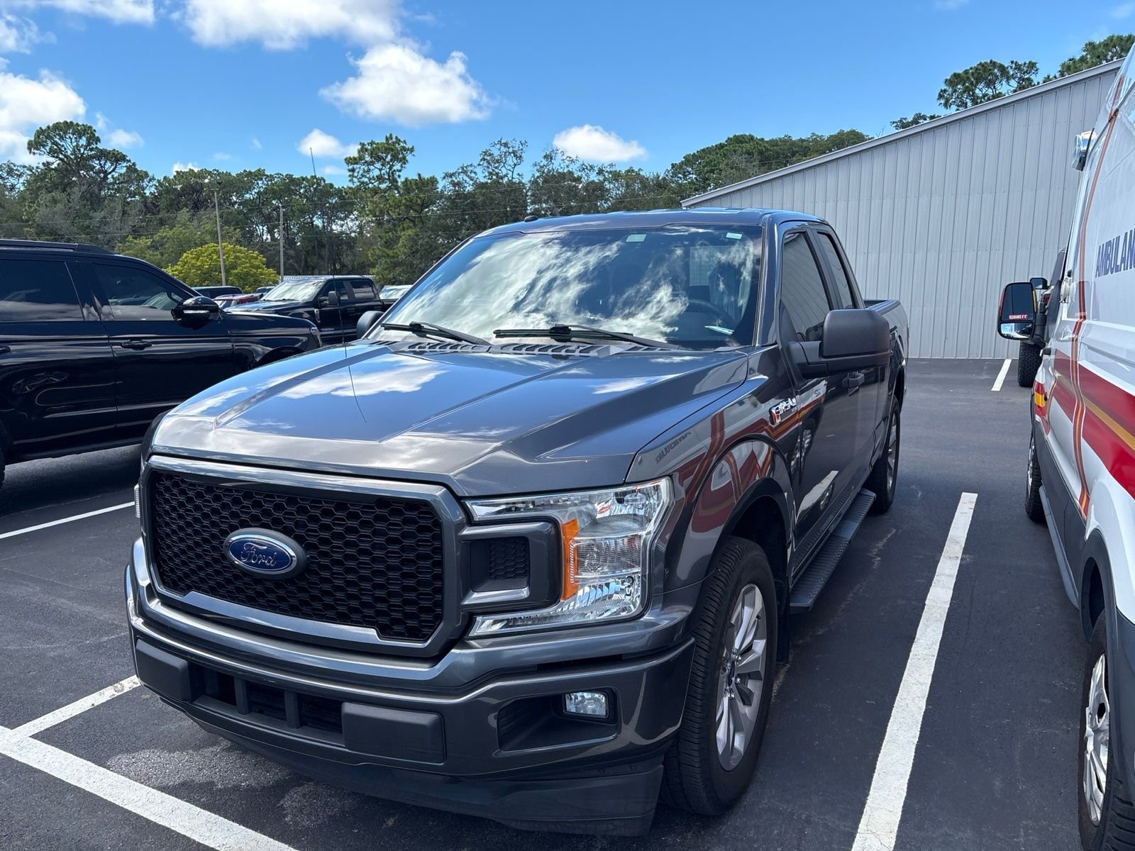 Used 2018 Gray Ford XL image 2