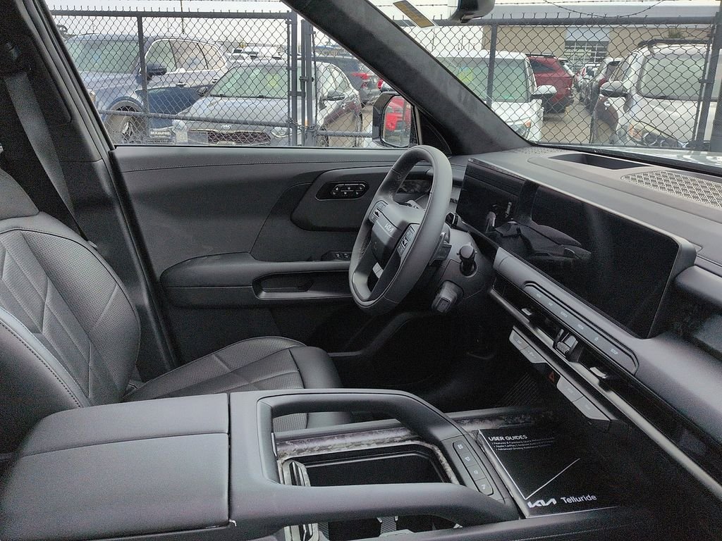 New 2027 Wolf Gray Kia X-Pro SX Prestige image 7