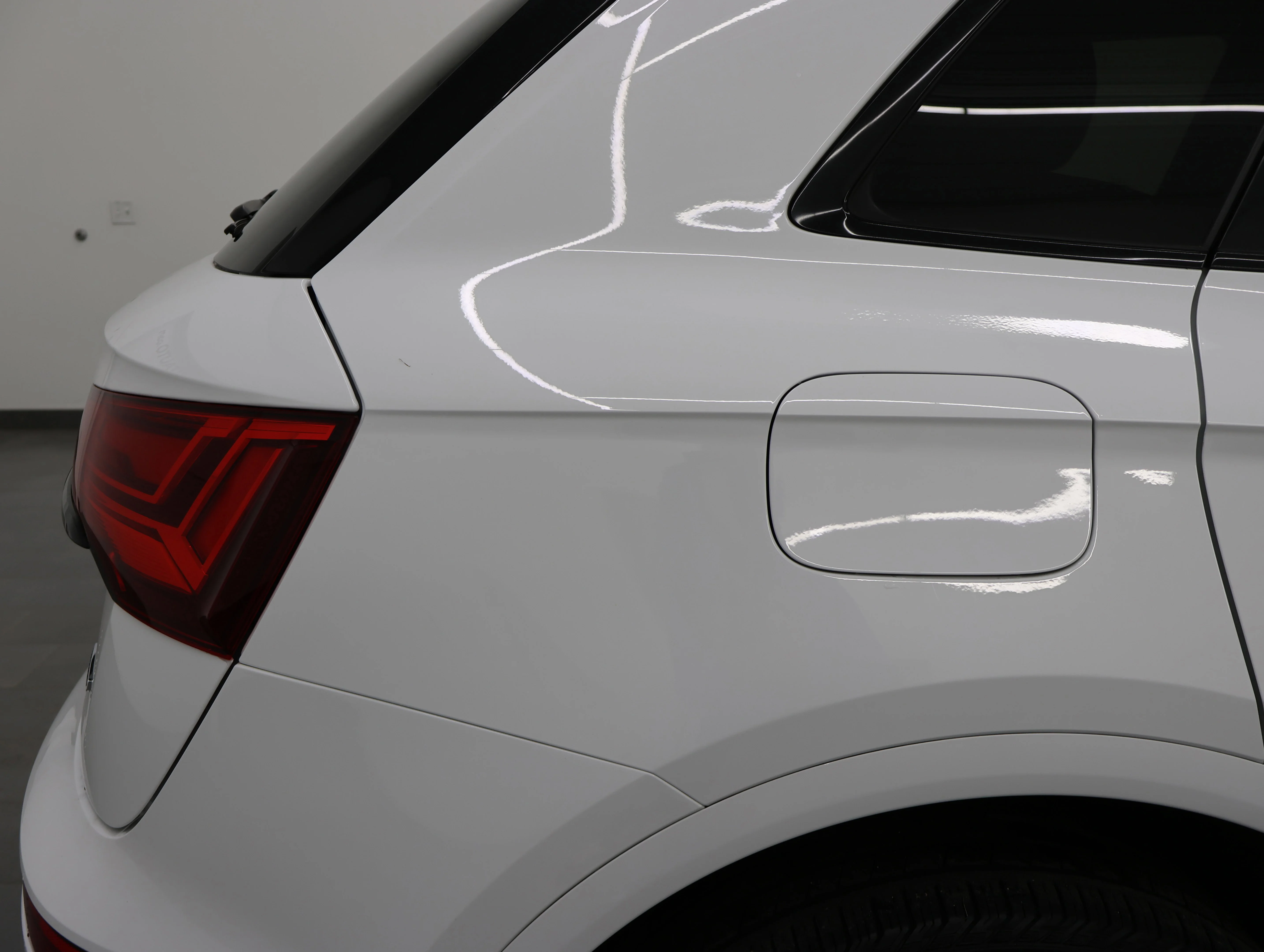 Used 2025 Arkona White Audi 45 S line Premium image 25