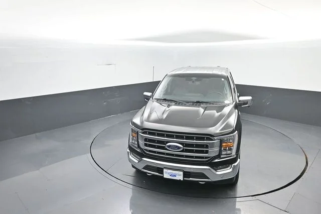 Used 2021 Black Metallic Ford Lariat image 26