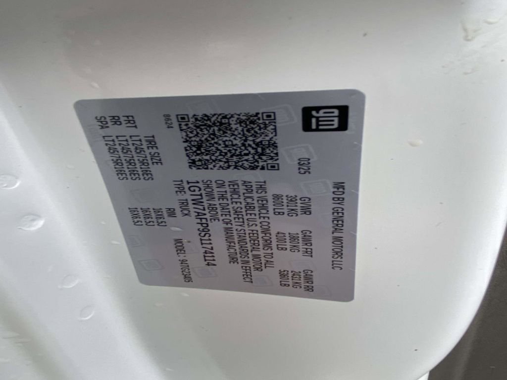 Certified Used 2025 Summit White GMC Work Van image 22
