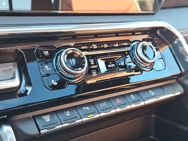 2026 GMC Sierra 3500HD Denali Ultimate - Photo 44